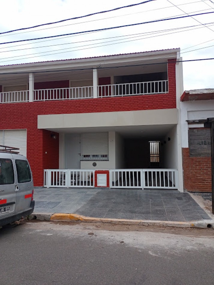 DEPARTAMENTO A MEDIA CUADRA DEL MAR