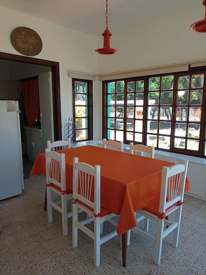 HERMOSA CASONA PARA 12 PERSONAS