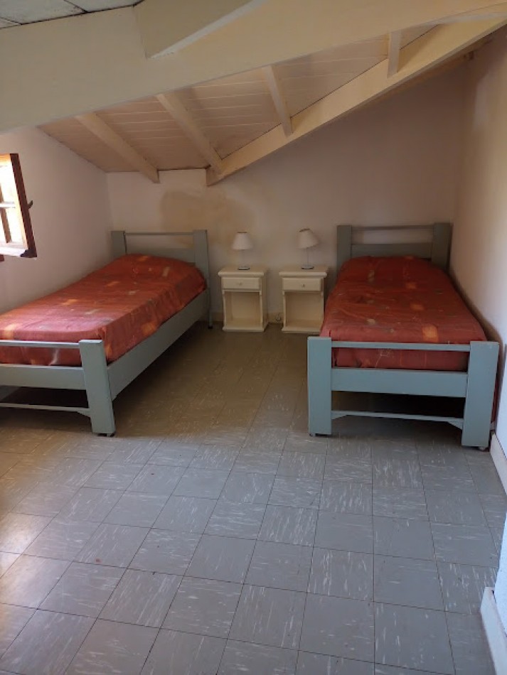 HERMOSA CASONA PARA 12 PERSONAS