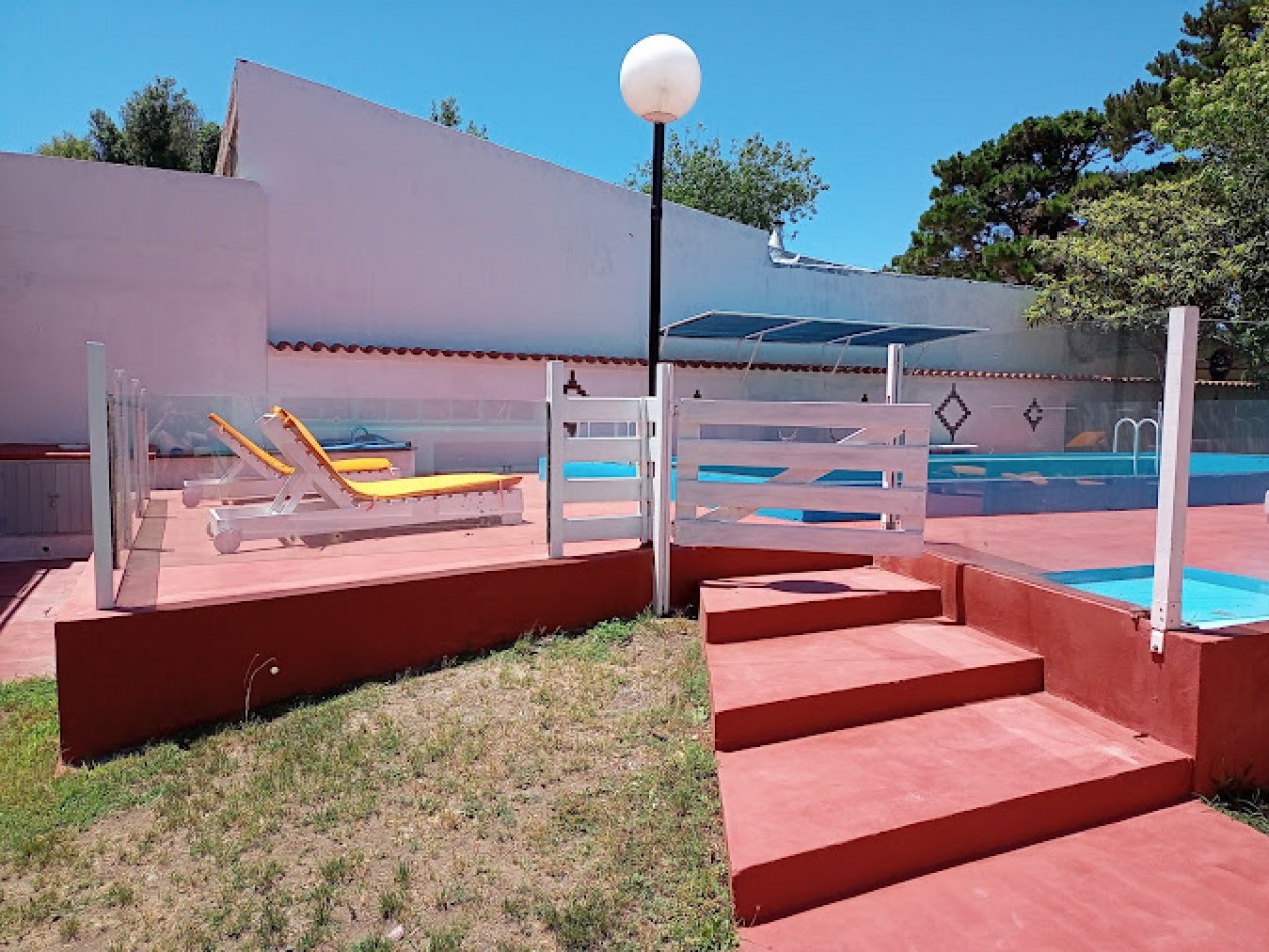 COMPLEJO CON PILETA CERCA DEL MAR