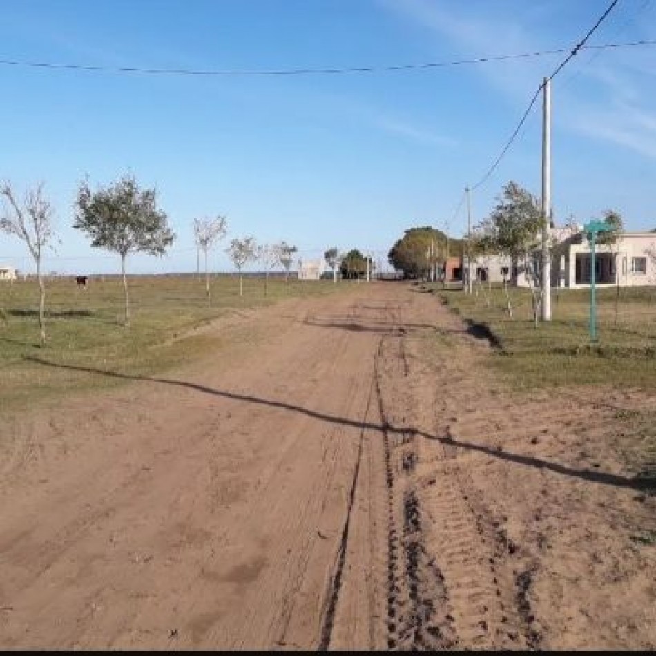 LOTE EN BARRIO SEMI CERRADO