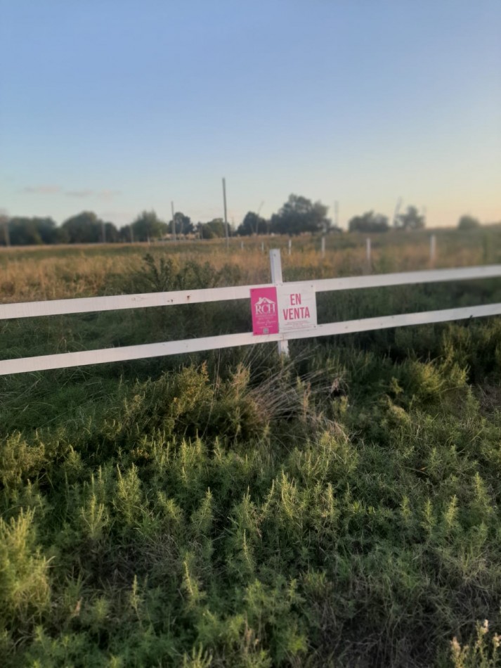  LOTE EN BARRIO SEMI CERRADO