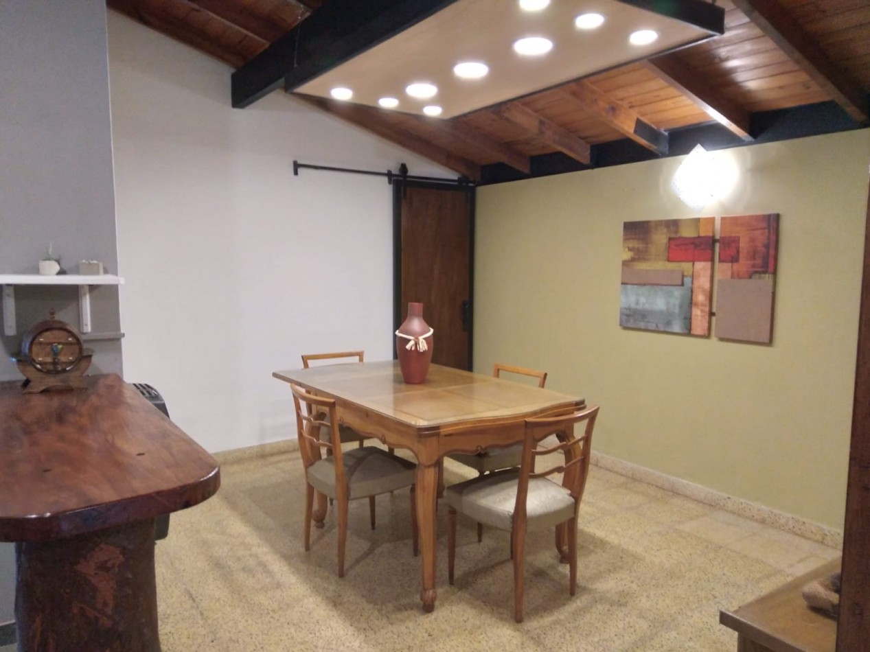 CASA TIPO CHALET