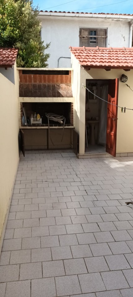 TRIPLEX AMOBLADO