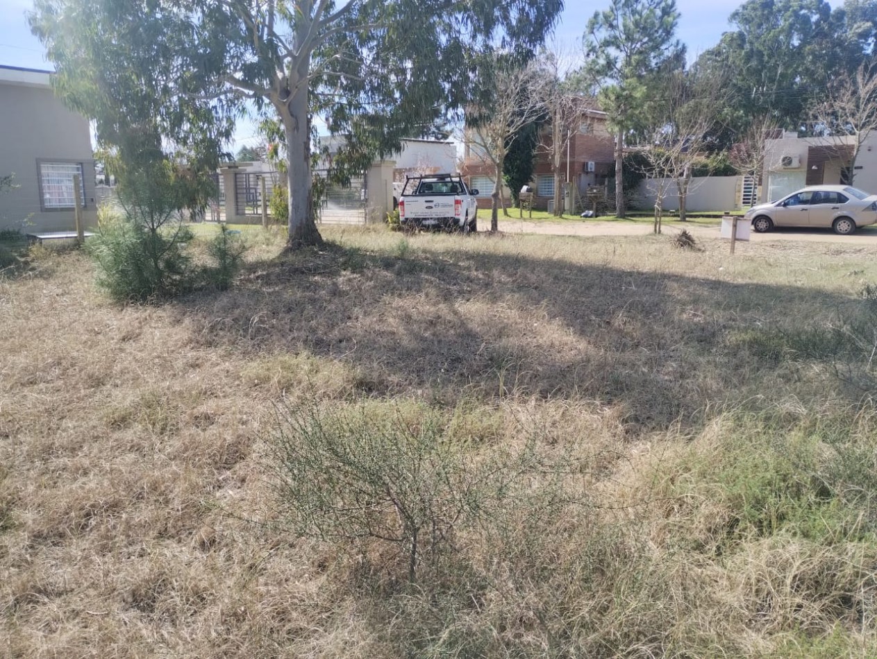 LOTE EN ZONA RESIDENCIAL
