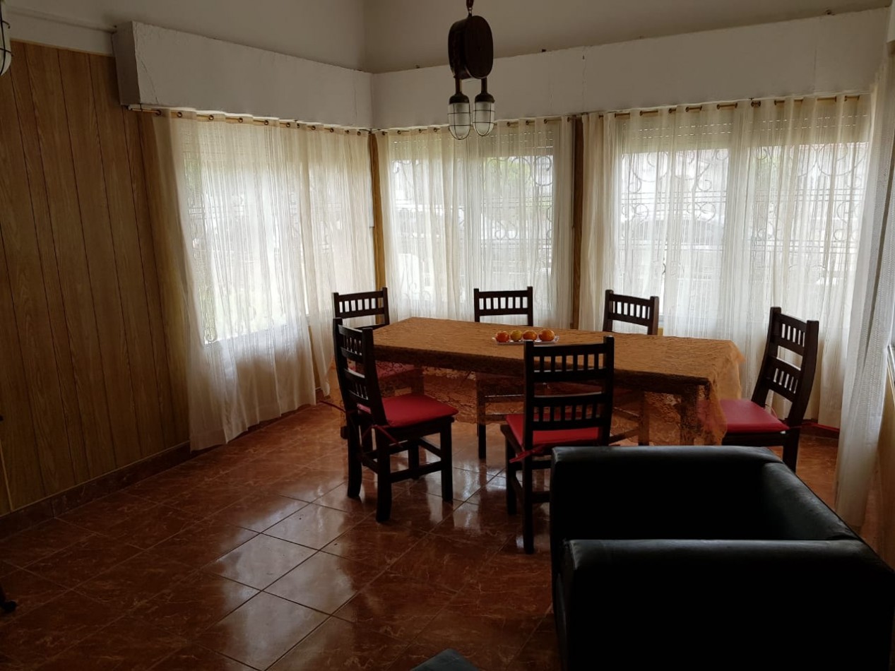 CASA ESTILO CHALET CERCA DEL MAR