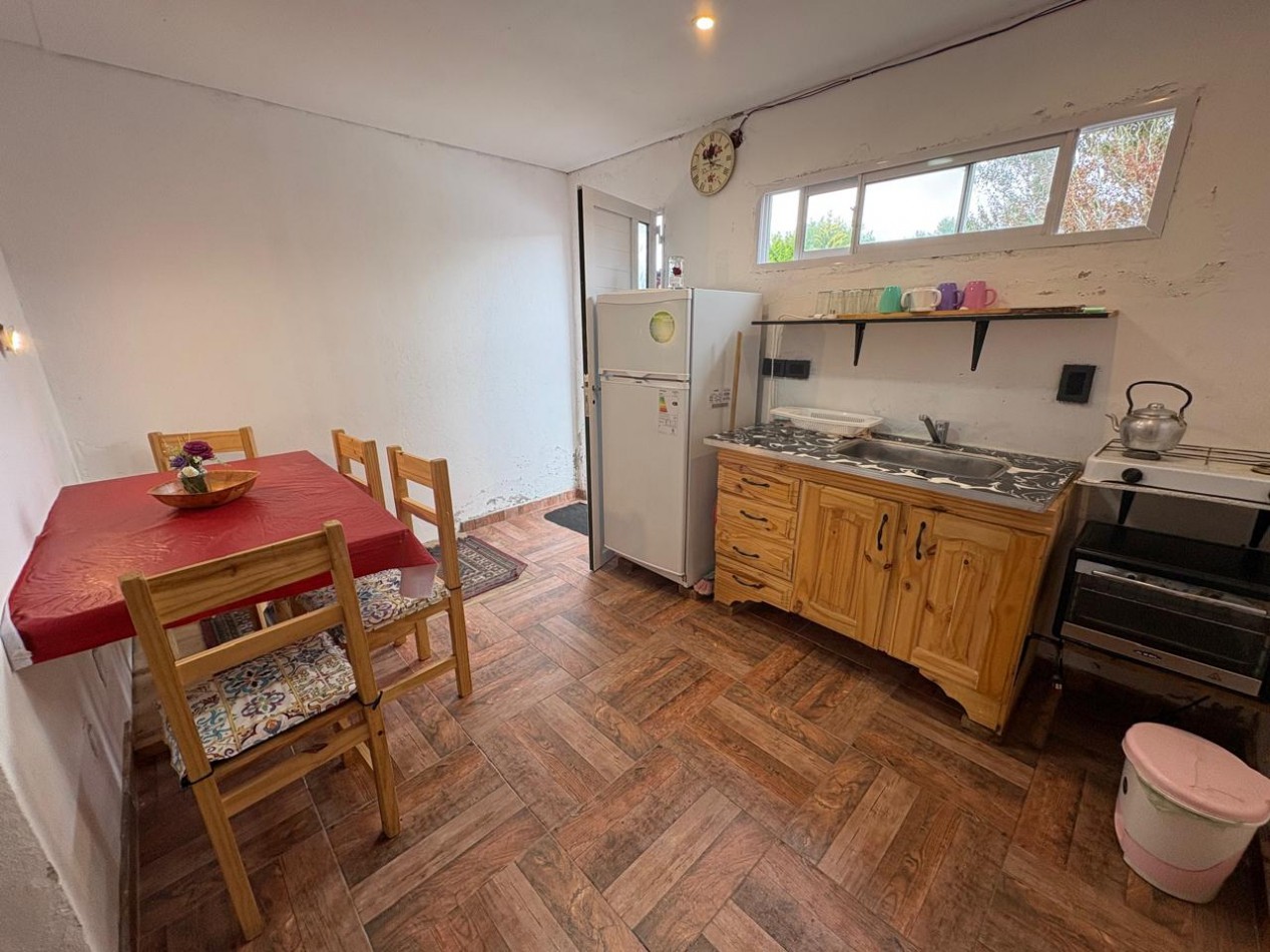 CASA DE 3 AMB,+DEPTO DE 3 AMB. NUEVO + MONOAMBIENTE