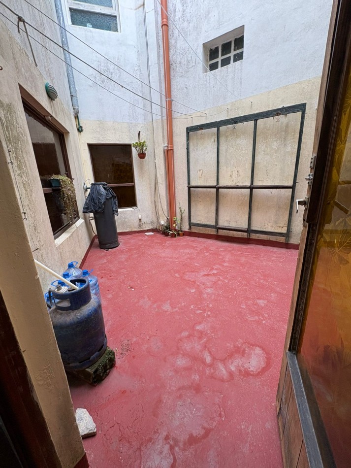 DEPARTAMENTO DE 2 AMBIENTES CENTRICO