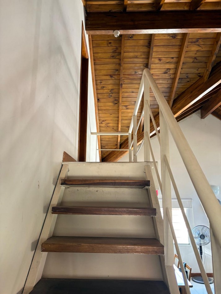 CASA TIPO CHALET EN ZONA RESIDENCIAL