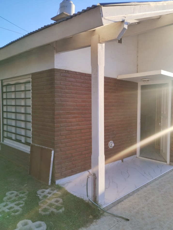 CASA TIPO CHALET EN ZONA RESIDENCIAL