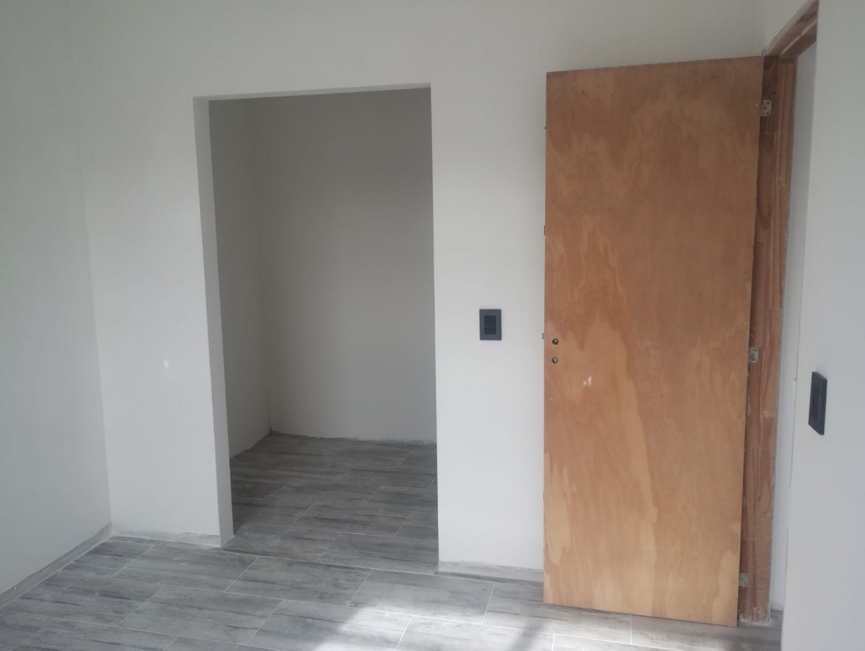 DUPLEX EN BARRIO SEMI CERRADO