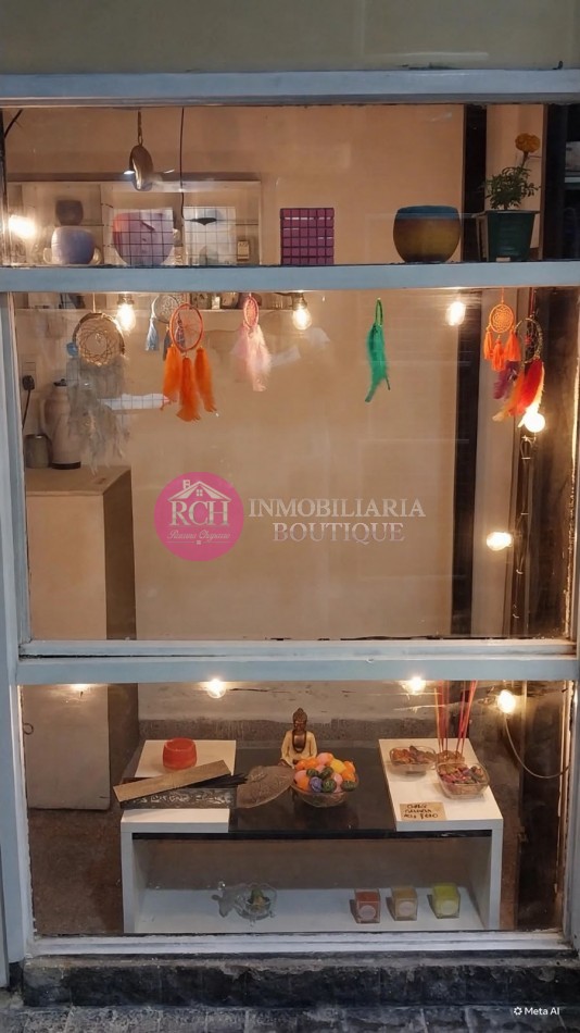LOCAL COMERCIAL EN PLENA PEATONAL DE MAR DE AJO