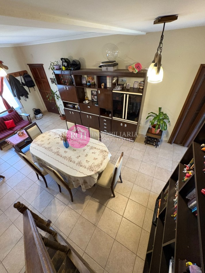 CASA PH DE 4 DORMITORIOS CON PARQUE, QUINCHO Y GARAGE - MAR DE AJO
