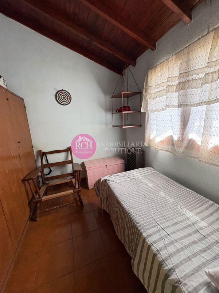 CASA PH DE 4 DORMITORIOS CON PARQUE, QUINCHO Y GARAGE - MAR DE AJO
