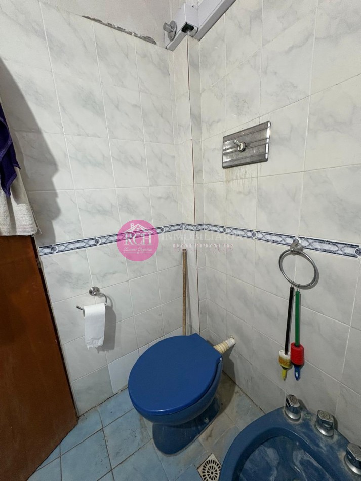 CASA EN LOTE PROPIO