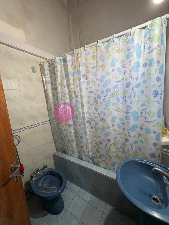 CASA EN LOTE PROPIO