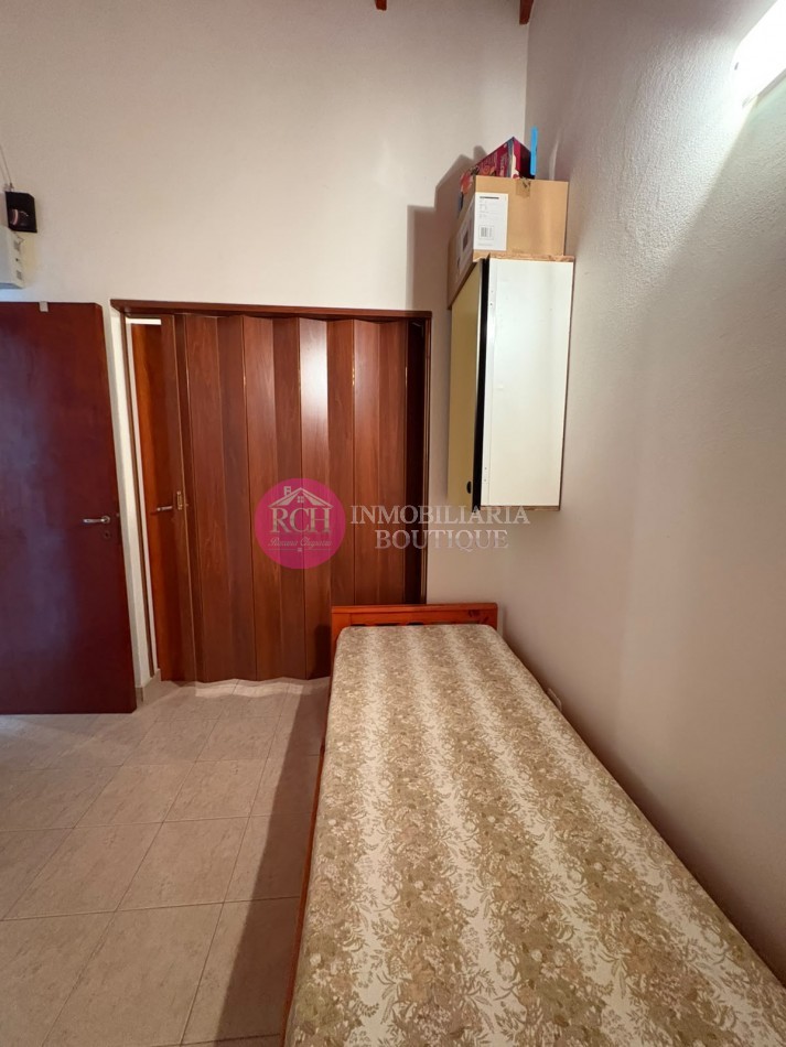 DUPLEX DE CASI 100 M² A 200 METROS DEL MAR, CON 3 DORMITORIOS, GARAGE Y PATIO CON PARRILLA