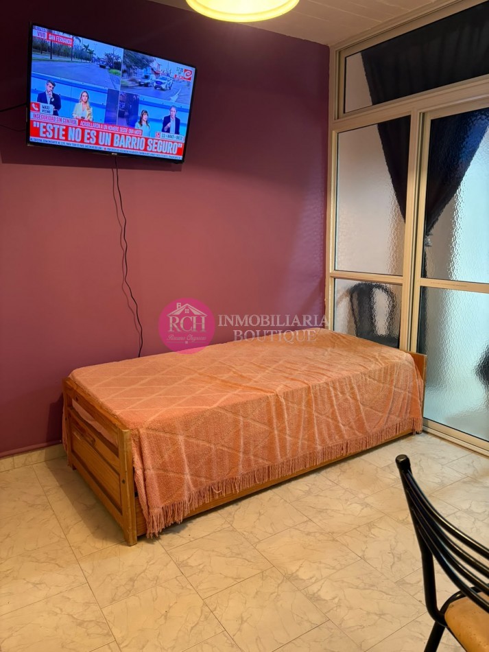 MONOAMBIENTE CON DORMITORIO SEPARADO Y BALCON A 300 METROS DEL MAR