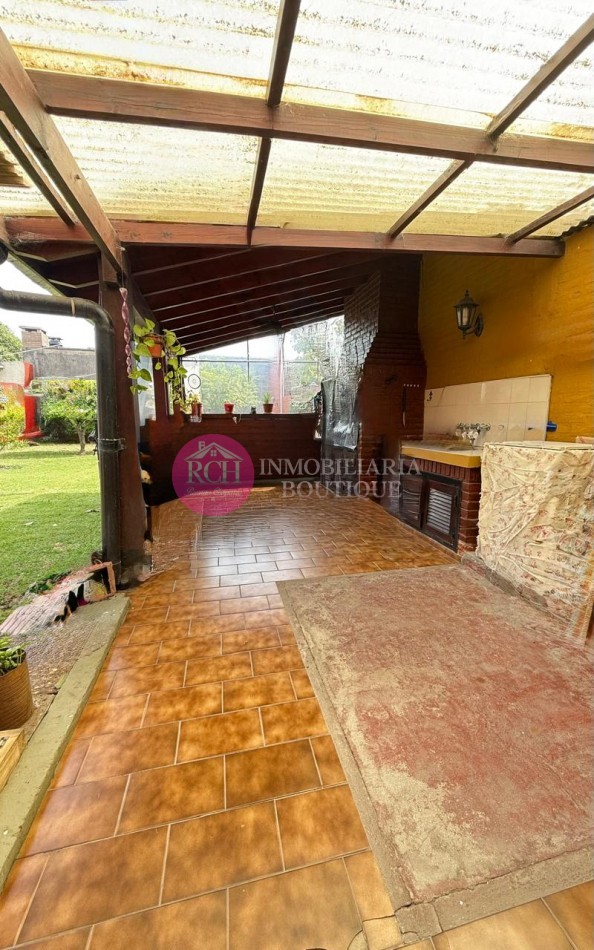 CASA ESTILO CHALET CERCA DEL MAR