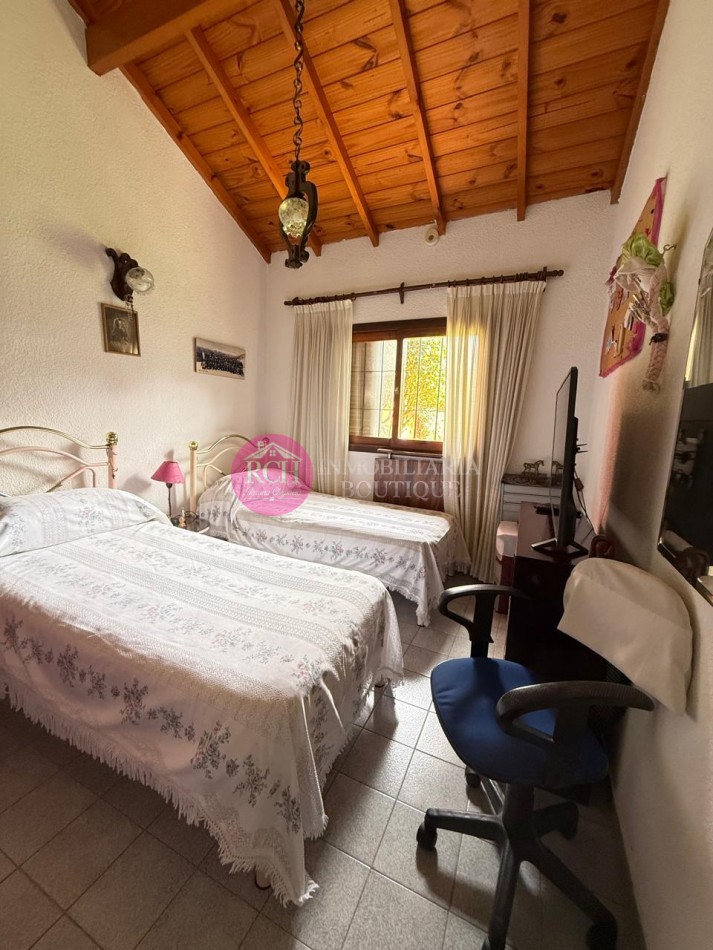 CASA ESTILO CHALET CERCA DEL MAR