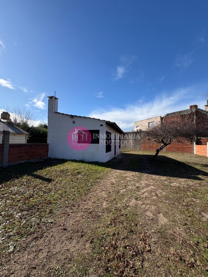 CASA EN LOTE PROPIO