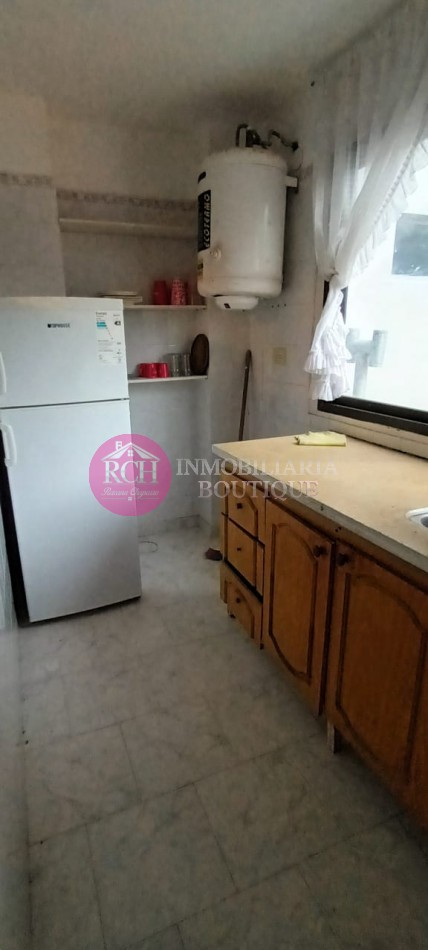 MONOAMBIENTE CON DORMITORIO SEPARADO Y BALCON A 300 METROS DEL MAR