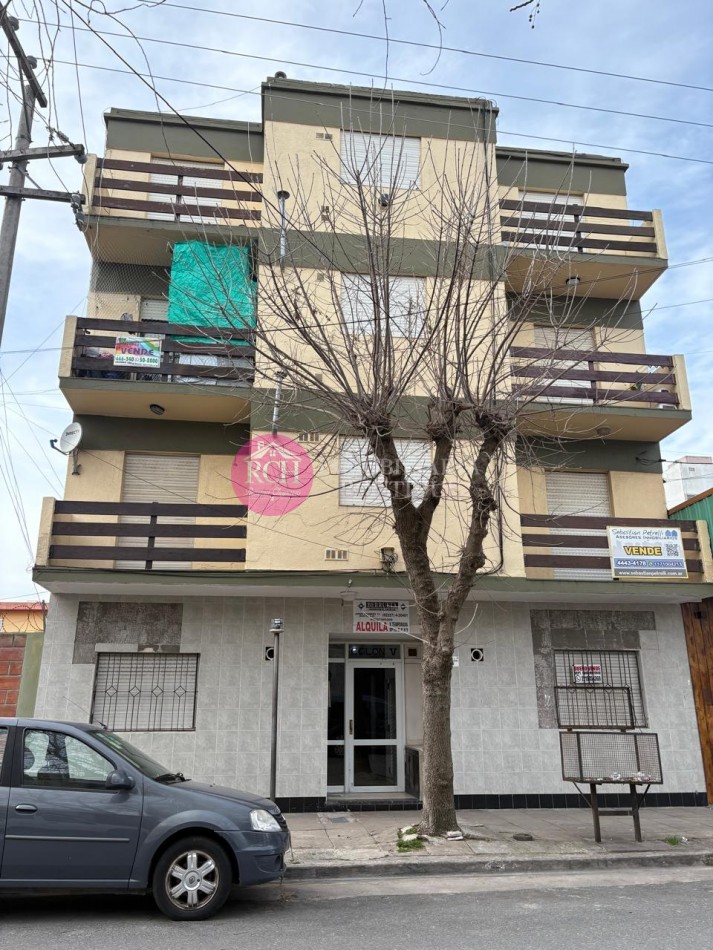 DEPARTAMENTO 2 AMBIENTES CERCA DEL MAR Y CENTRO COMERCIAL