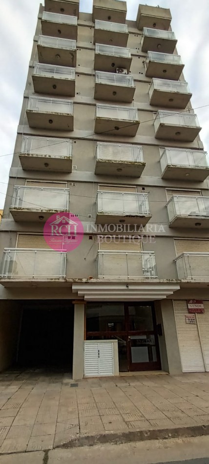 MONOAMBIENTE CON DORMITORIO SEPARADO Y BALCON A 300 METROS DEL MAR