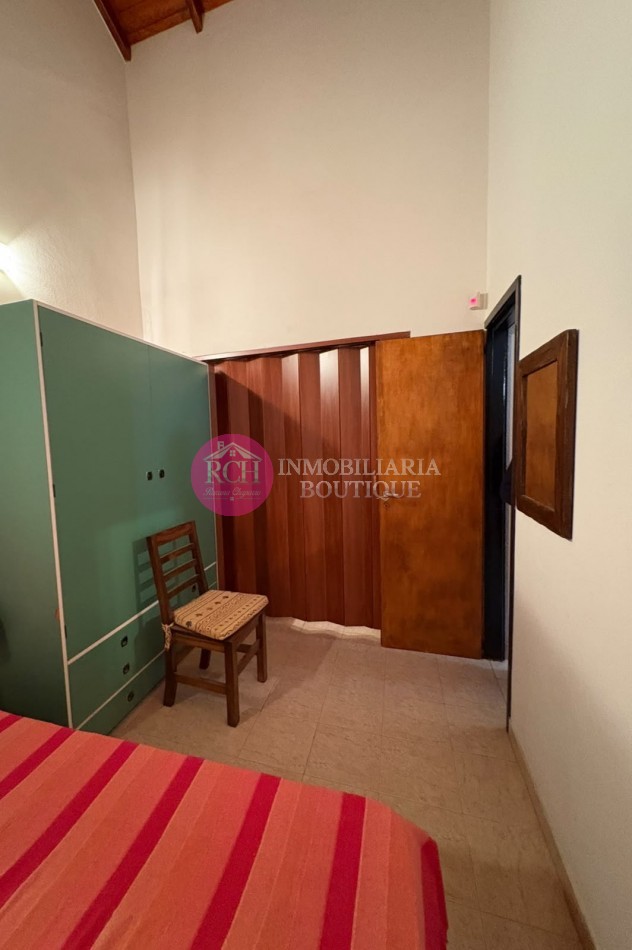 DUPLEX DE CASI 100 M² A 200 METROS DEL MAR, CON 3 DORMITORIOS, GARAGE Y PATIO CON PARRILLA