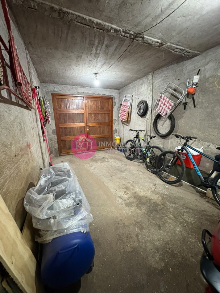 CASA PH DE 4 DORMITORIOS CON PARQUE, QUINCHO Y GARAGE - MAR DE AJO