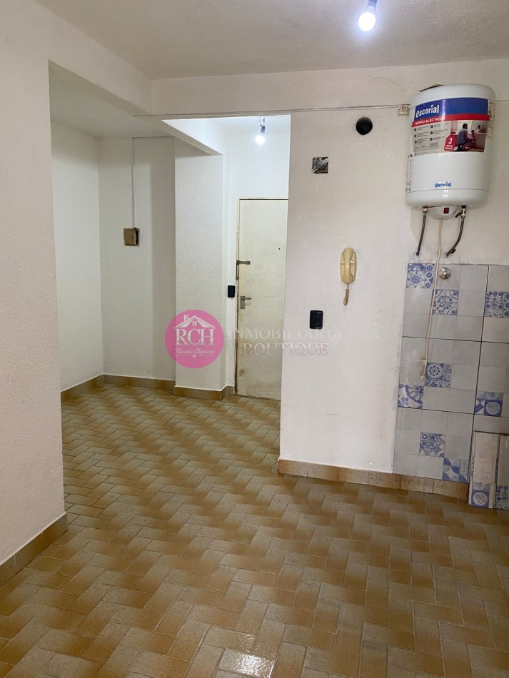 DEPARTAMENTO CENTRICO Y CERCA DEL MAR