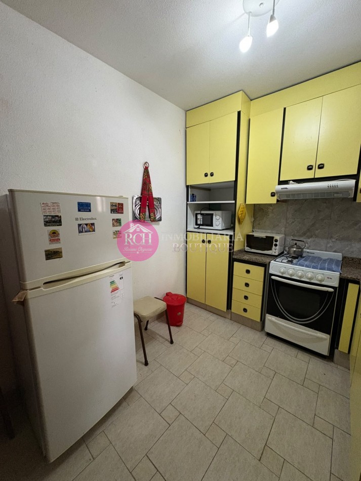 DUPLEX DE CASI 100 M² A 200 METROS DEL MAR, CON 3 DORMITORIOS, GARAGE Y PATIO CON PARRILLA