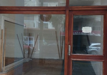 DEPARTAMENTO SOBRE PEATONAL