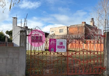 CASA EN LOTE PROPIO